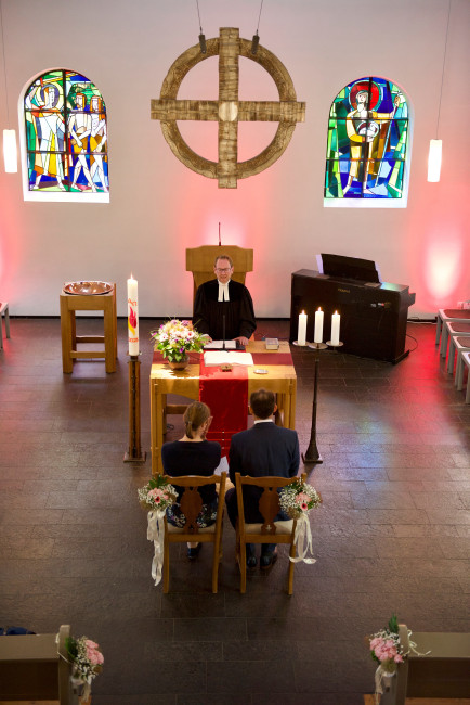 Paar in der Trauzeremonie